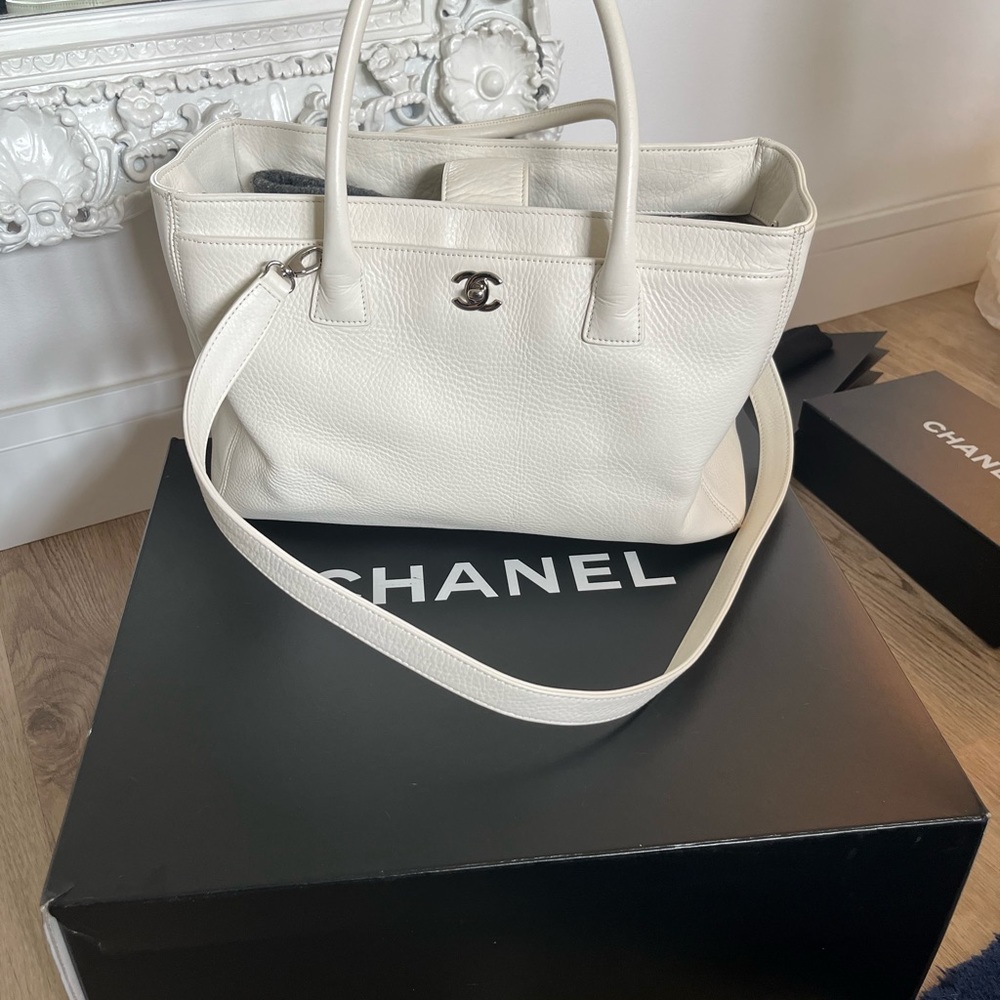Gorgeous Cerf chanel bag never used - Picture 1 of 13